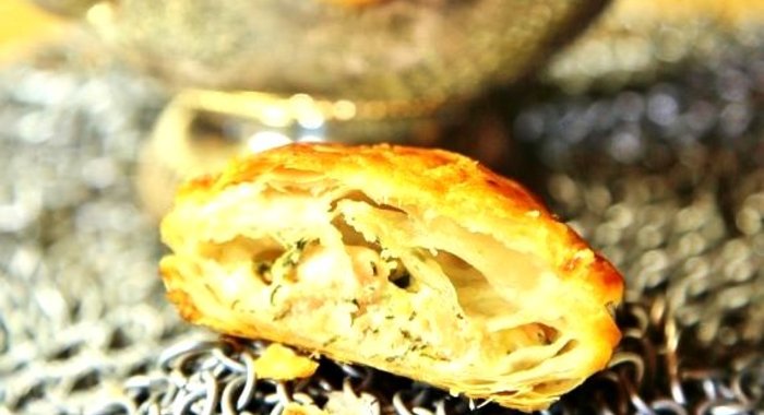 Пирожки с лососем