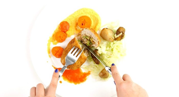 Котлеты из кролика с кабачками