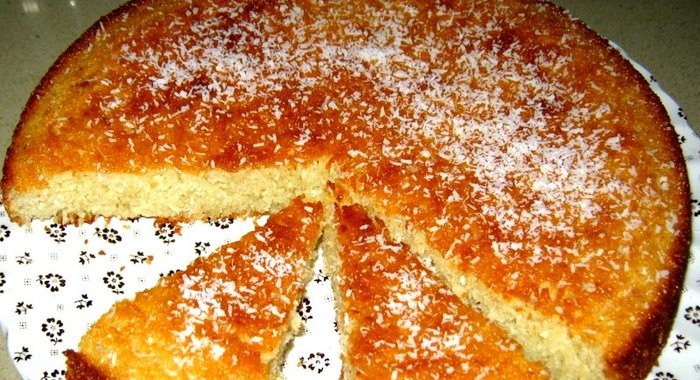 Постный бисквит на манке