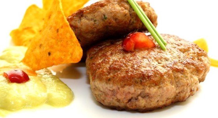 Котлеты из индейки с зеленью