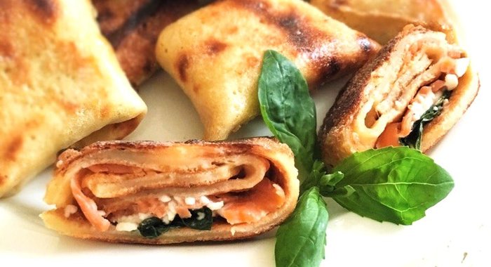 Блинчики с семгой