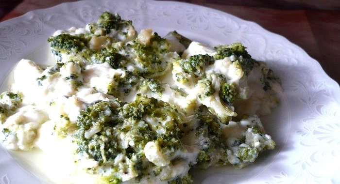 Брокколи в омлете на пару