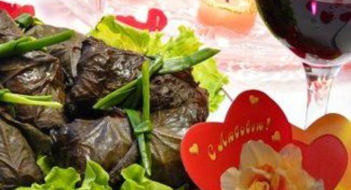 Виноградные улитки из семги