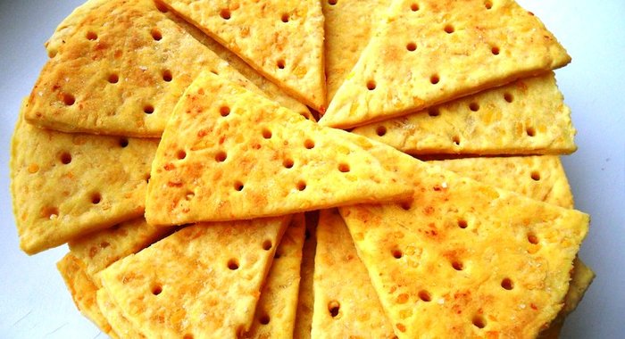 Печенье «Сырные крекеры»