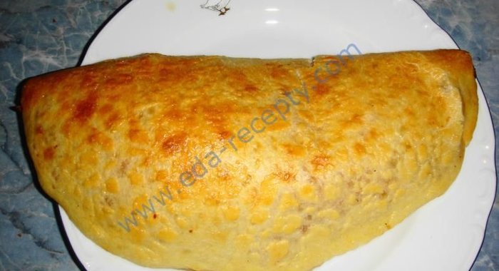 Пицца с моцареллой закрытая Дорожная