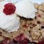 Овсяный пирог с яблоками и малиной