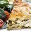 Пирог со шпинатом и брынзой