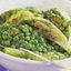 Тушеный горошек с зеленым салатом