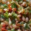 Теплый салат с фасолью и овощами