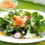 Весенний салат с лососем