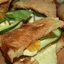 Хрустящие сендвичи с запеченной куриной грудкой и пряным соусом с карри и кориандром