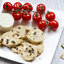Овсяное печенье с козьим сыром и вялеными томатами