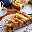 Блинный пирог с творогом и изюмом