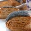 Слоеные булочки с маком