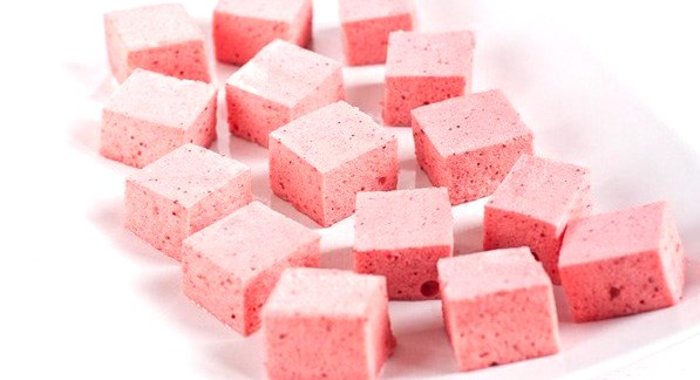 Клубничные облака