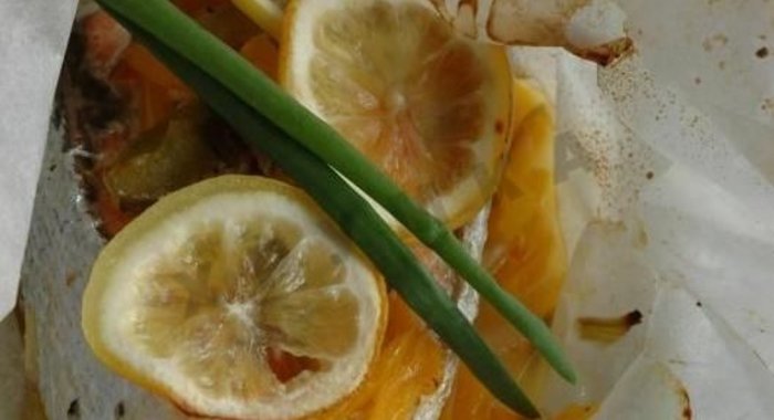 Стейк лосося запеченный