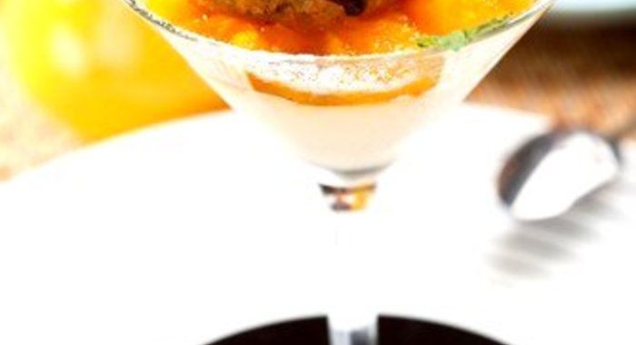 Рикотта с апельсиновым соусом