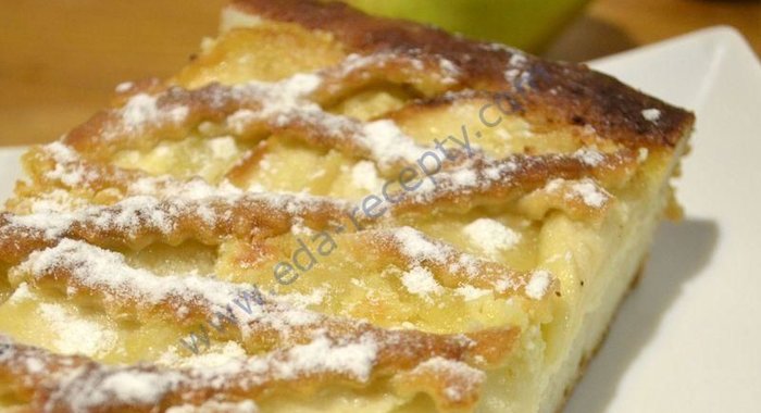 Яблочный пирог с творогом