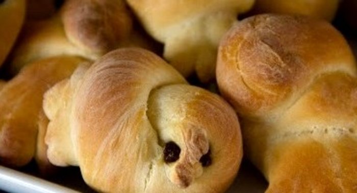 Печенье Жаворонки из дрожжевого теста