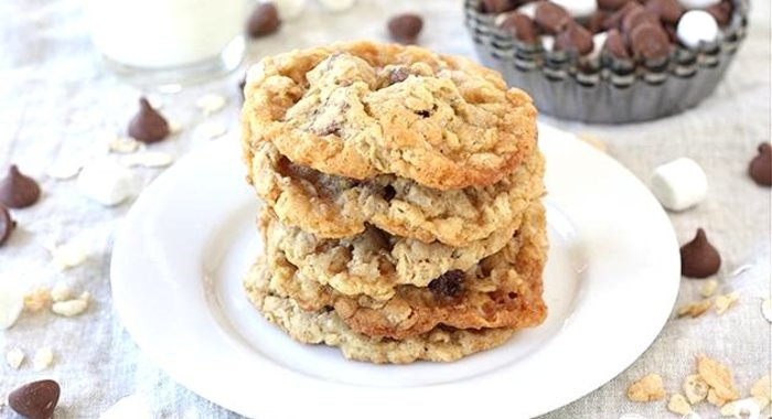 Печенье с овсяными хлопьями и шоколадом