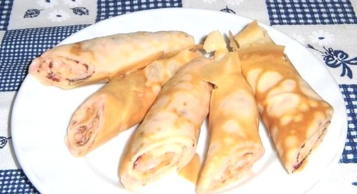 Блинчики с икрой мойвы