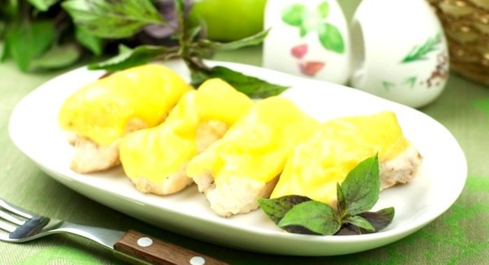 Куриные рулеты с яблоком