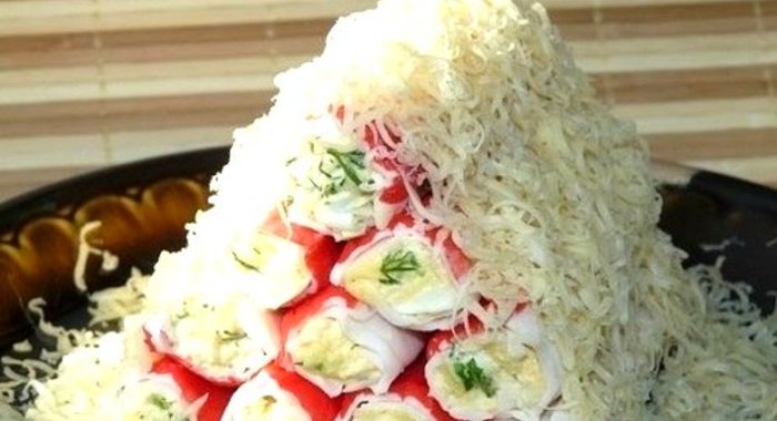 Крабовые рулетики с сыром