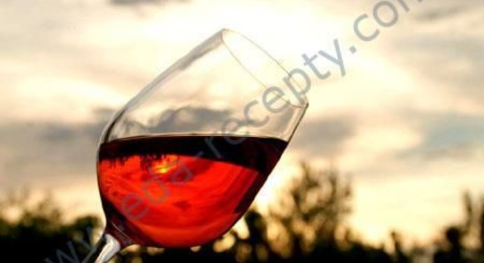 Сухое виноградное вино