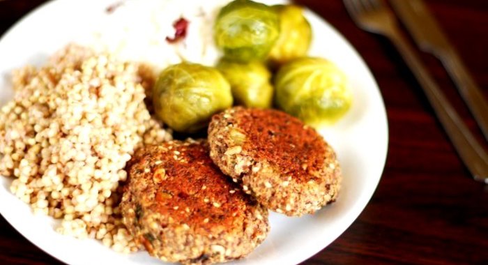 Фасолевые котлеты с грибами