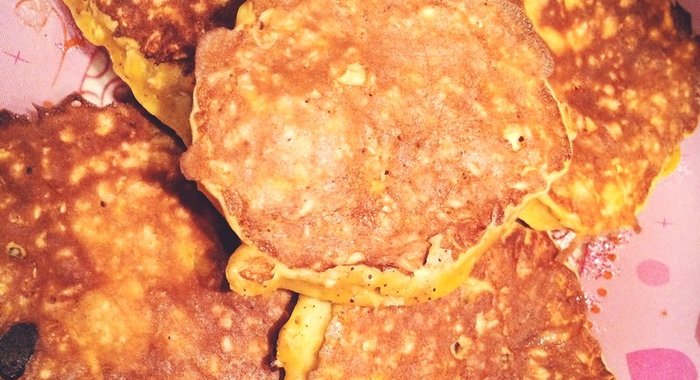 Оладьи из тыквы и овсяных хлопьев