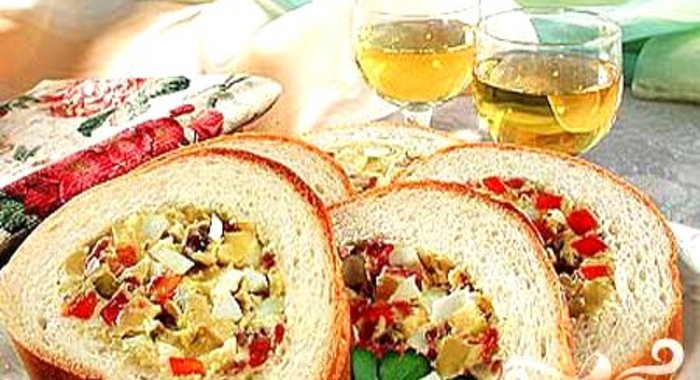 Батон с начинкой