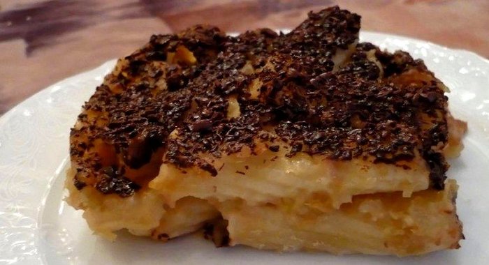 Макаронная запеканка с яблоками