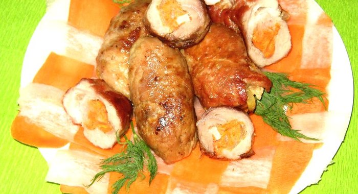 Свиные мини-рулеты