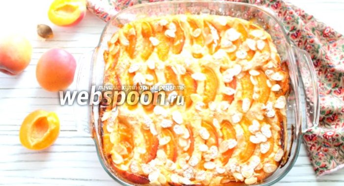 Манная запеканка с абрикосами