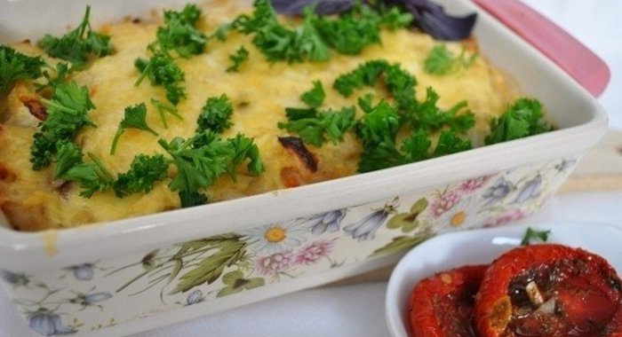 Запеканка из свежей капусты с перловкой и грибами