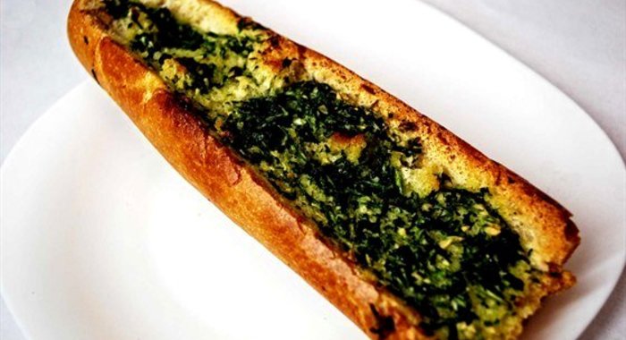 Чесночный хлеб (garlic bread)