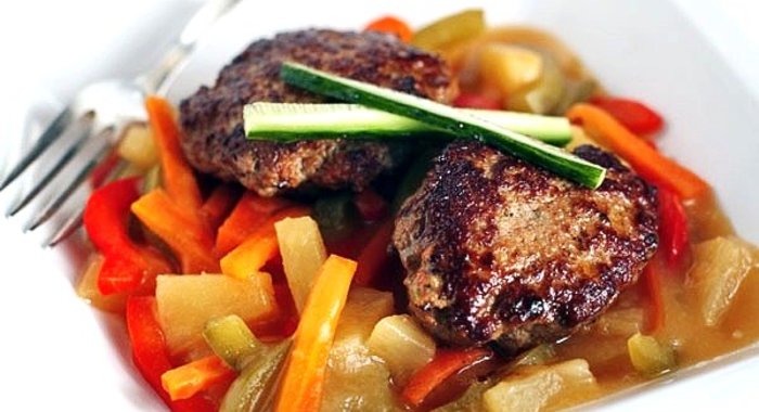 Котлеты из индейки с кисло-сладким соусом