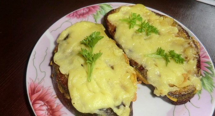 ленивая пицца-запеканка на сковородке