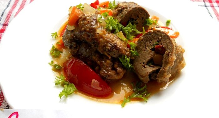 Печеночные рулетики с сыром