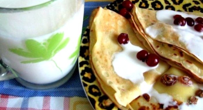 Блины с изюмом