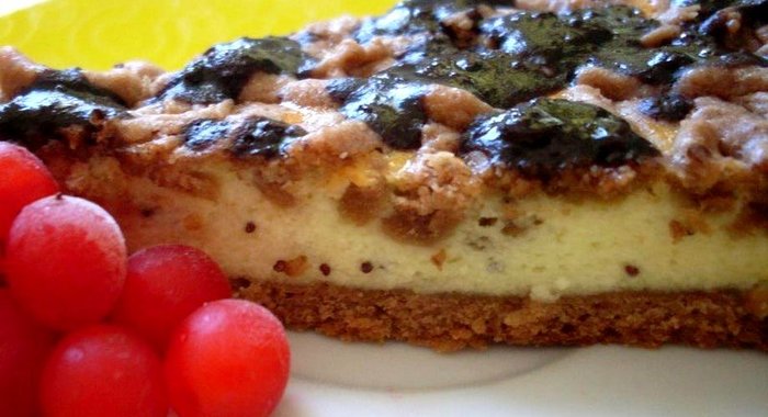 Пирог с творожной начинкой
