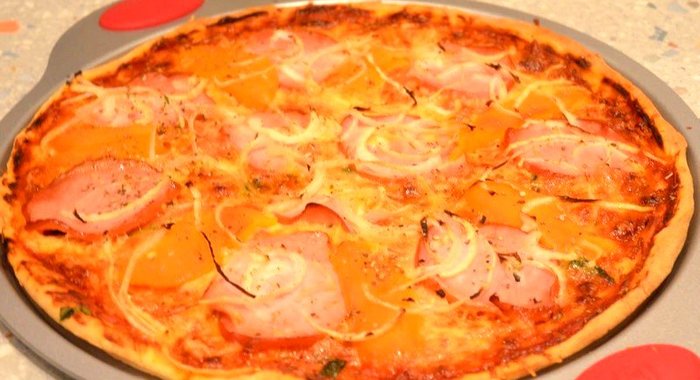 Пицца с болгарским перцем и балыком