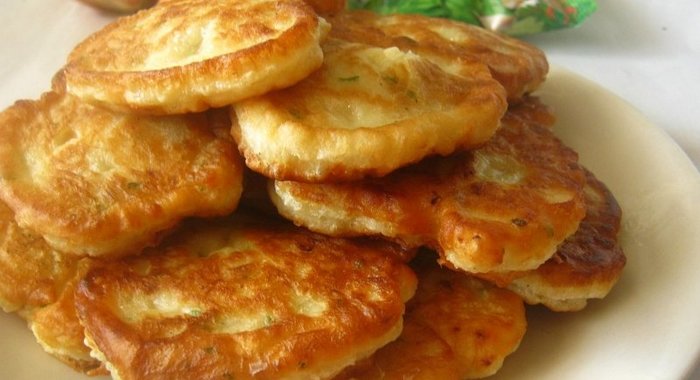 Оладьи с луком