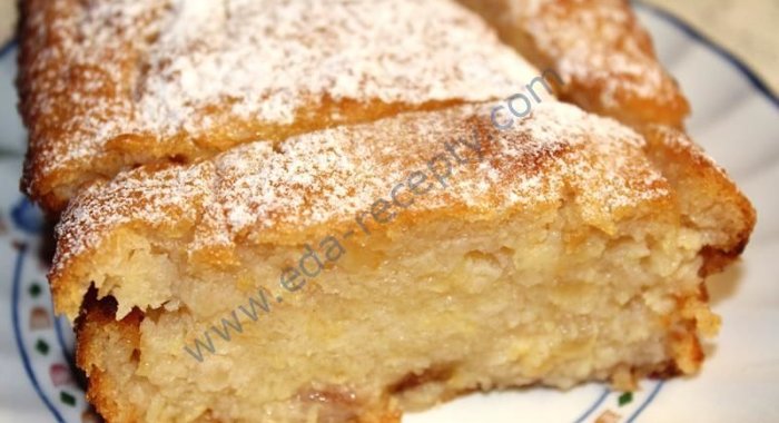 Яблочный кекс