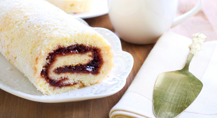 Экспресс-рулет с вареньем