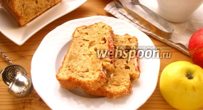 Яблочный кекс с кунжутом