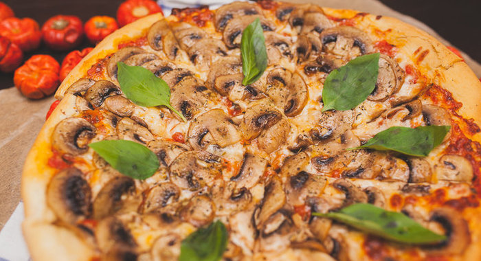 Грибная пицца