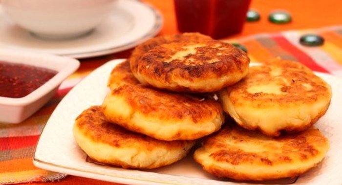 Творожно–яблочные блины с корицей