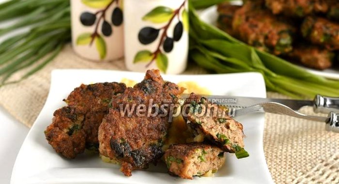 Оладьи из курицы и черемши