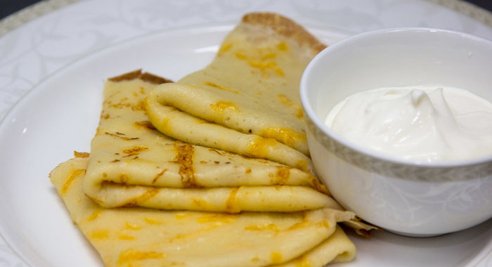 Банановые булочки с кунжутом